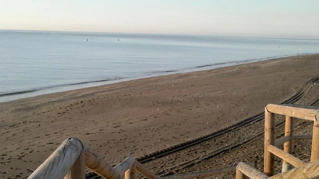 Apartamento En Valle-Niza, Almayate, Benajarafe, Torre Del Mar A 50 Metros De La Playa Málaga